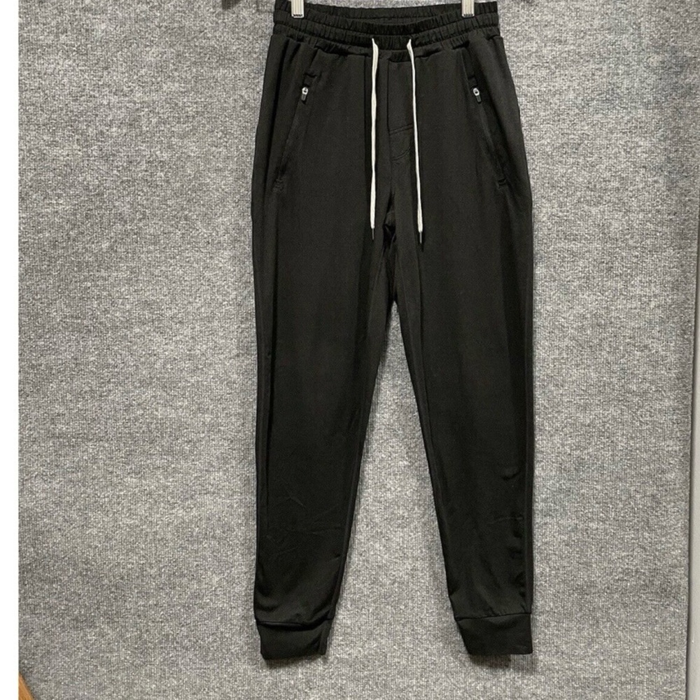 Vuori Men's Black Jogger Pants